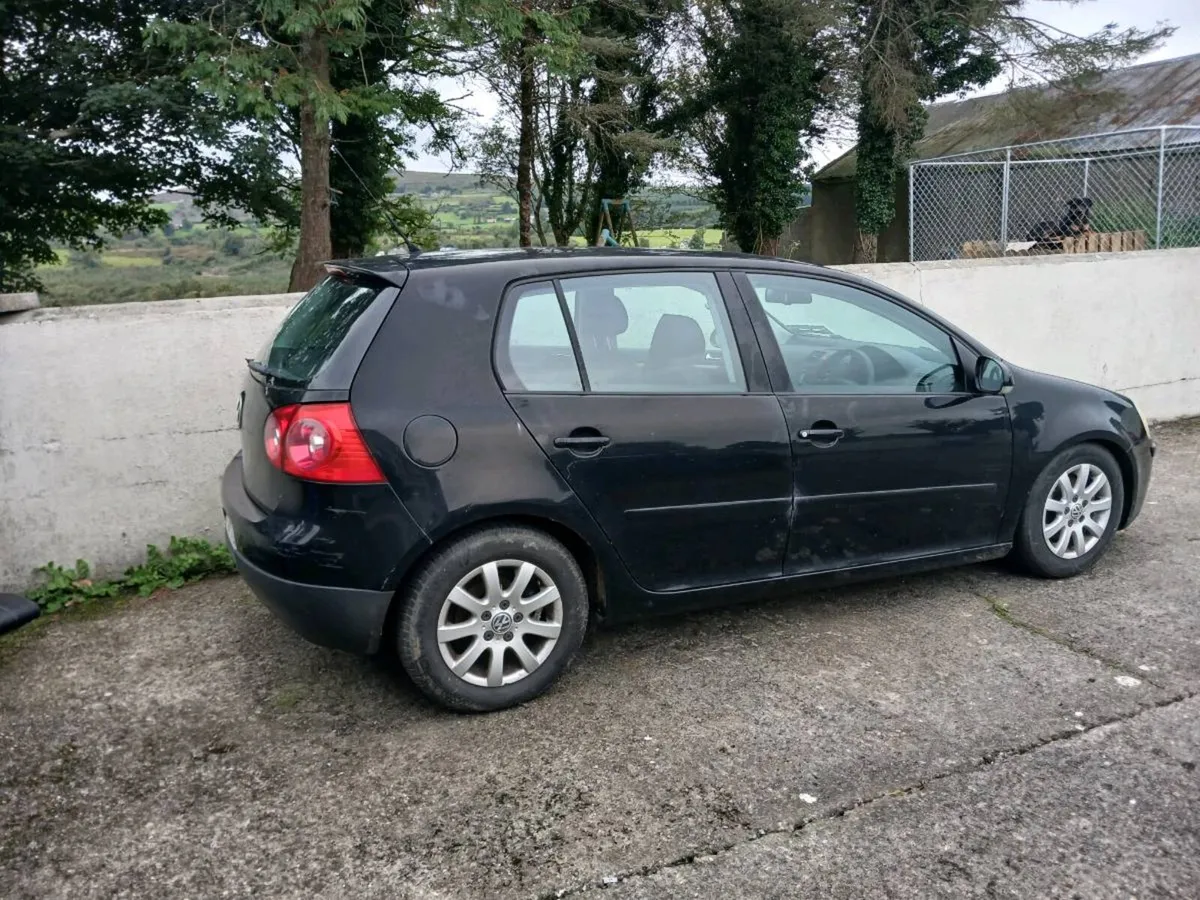 2007 mk5 golf 1.4 petrol for breaking only - Image 3