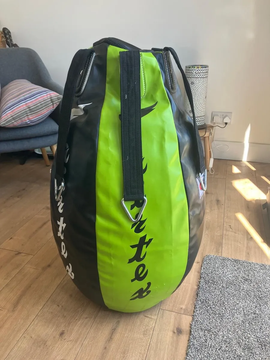 Fairtex Super Tear Drop Heavy Bag - Image 2