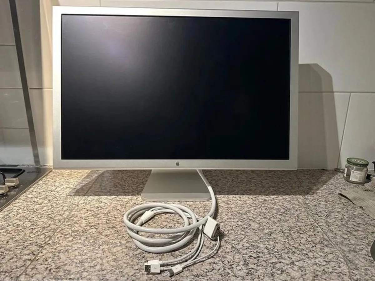 Apple Cinema Display 30-inch A1083 AD196 - Image 2