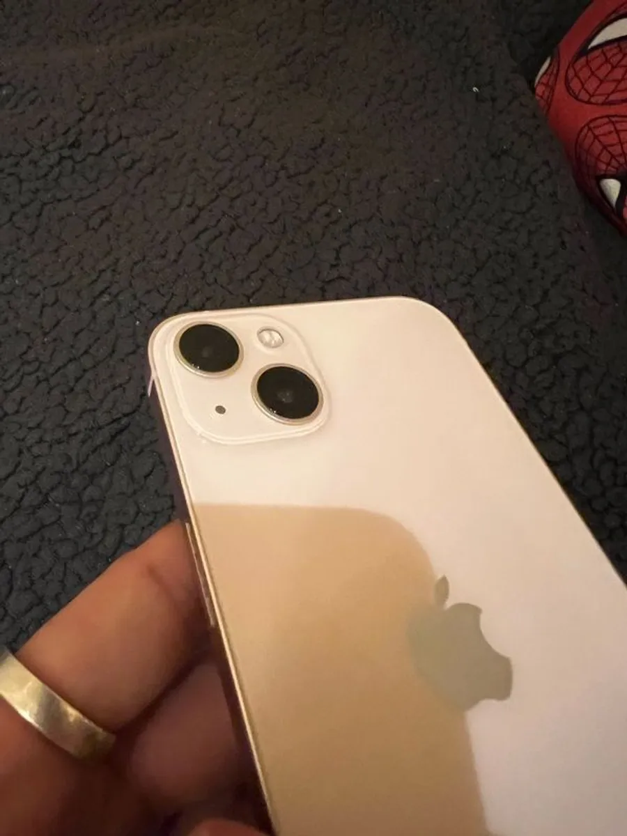 iPhone 13 128gb pink - Image 2
