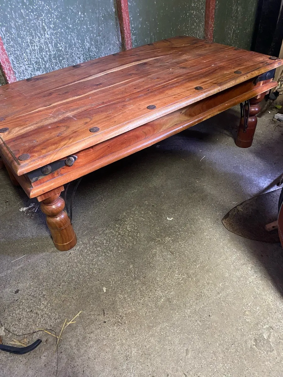 Coffee table - Image 1