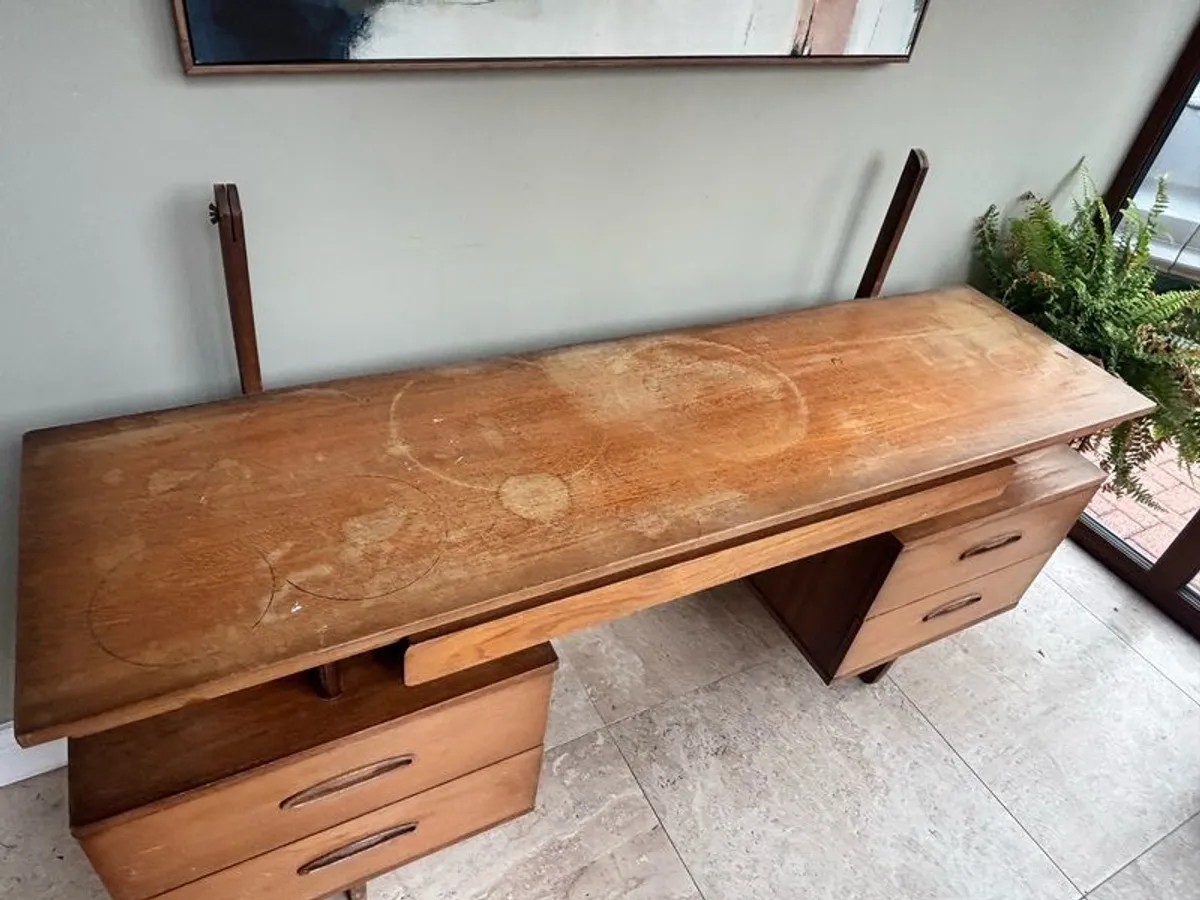 mid century sideboard / dresser - Image 4