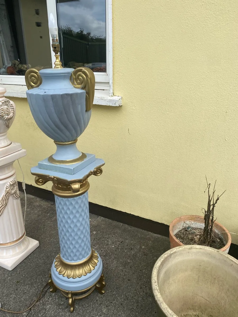 lamps and stands - Image 2