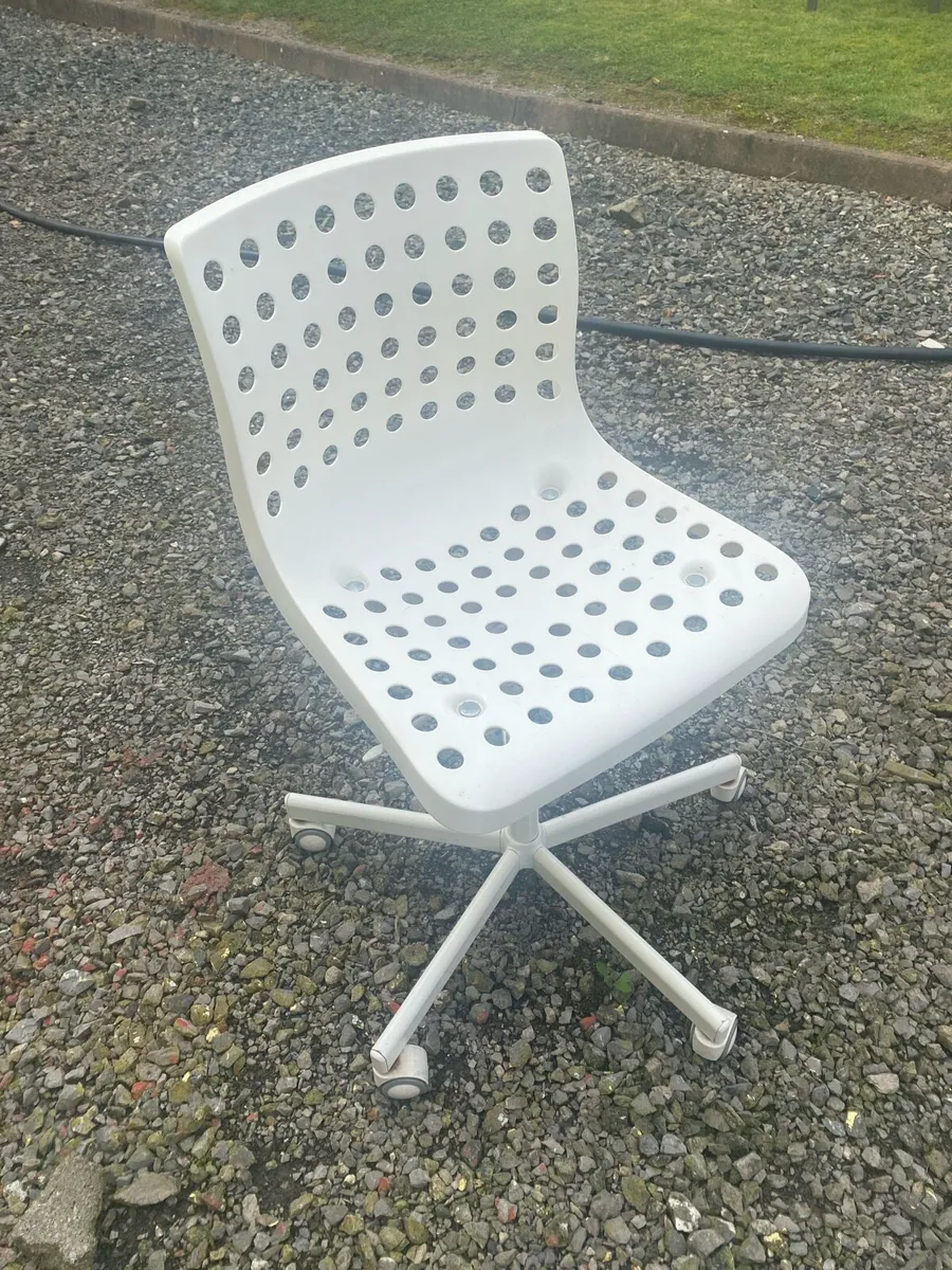 Office chair - Image 4