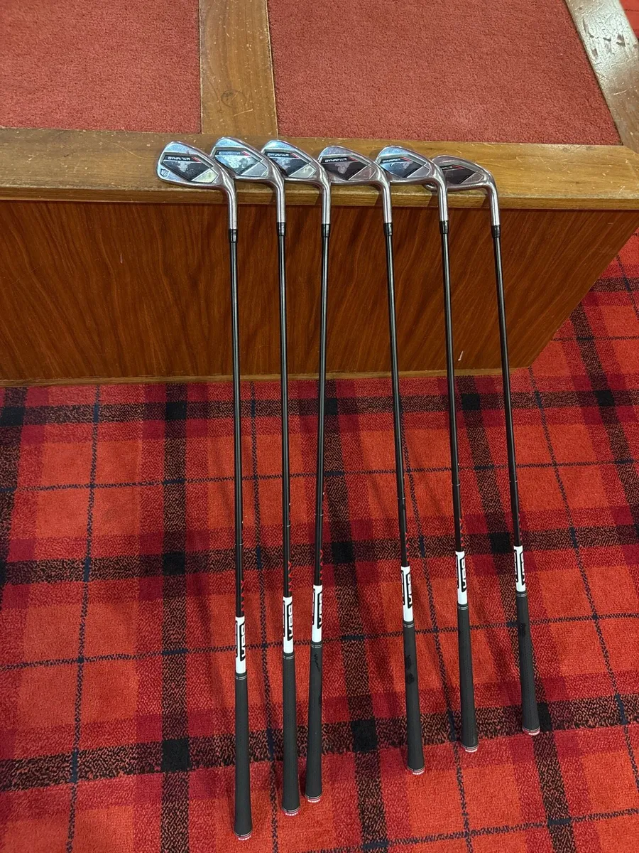 Wilson Dynapwr Graphite 5-PW (A Flex) - Image 1