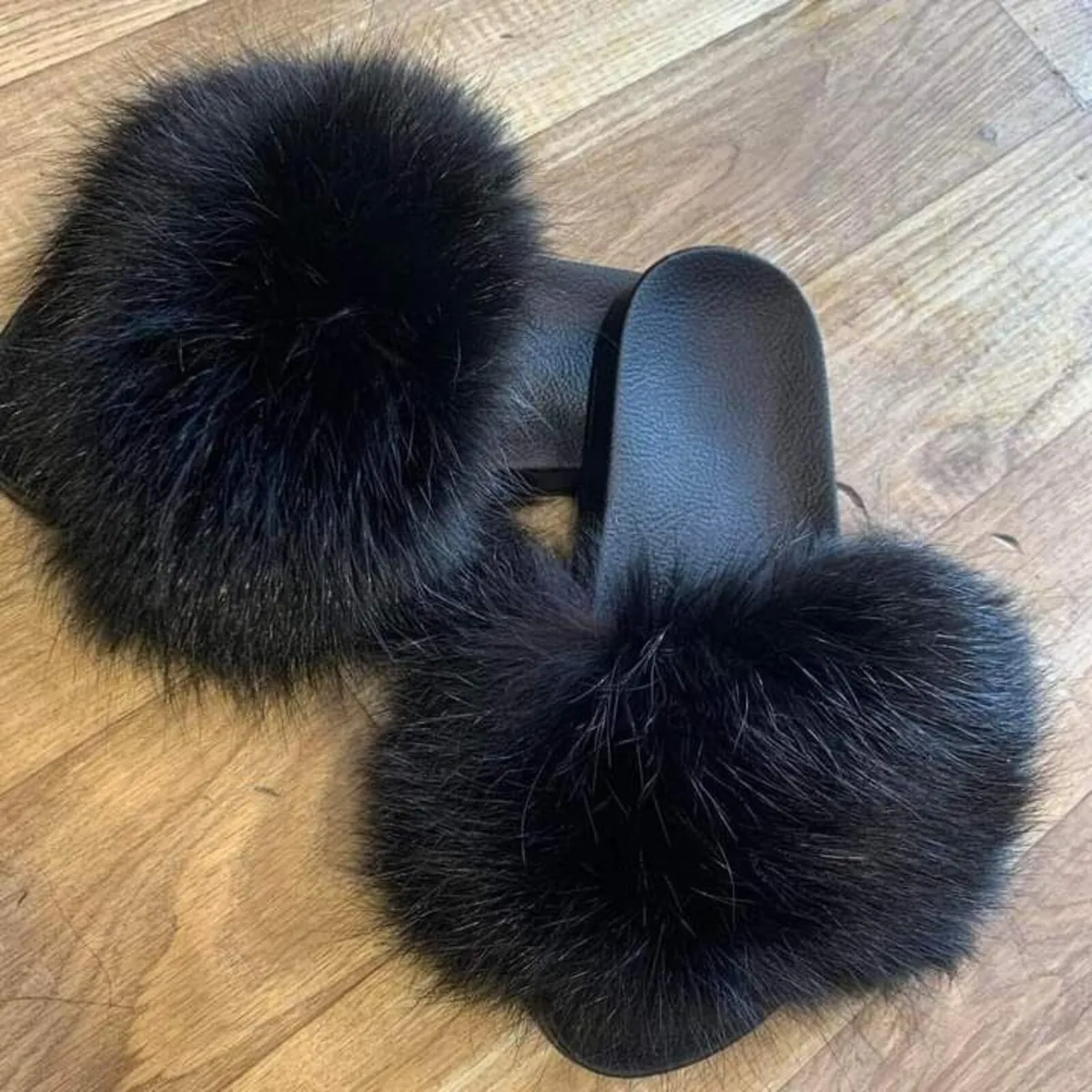 Fluffy fur slippers sizes 37-41 sizes 4-8 - Image 2