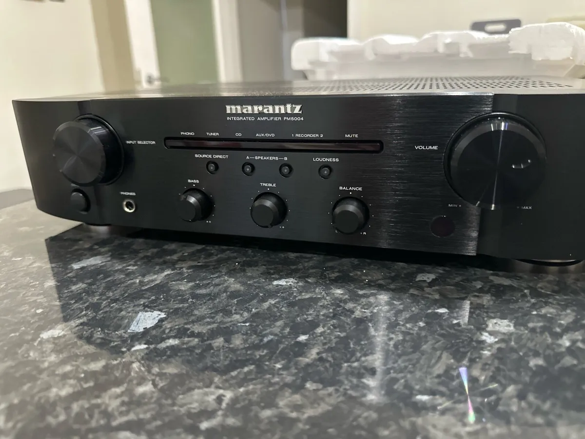 Brand new Marantz model PM5004 110W - Image 1