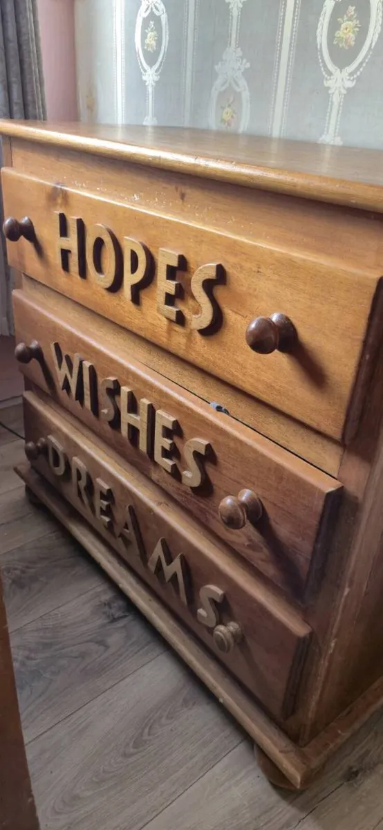 3 Peice Children Bedroom Set - Image 4