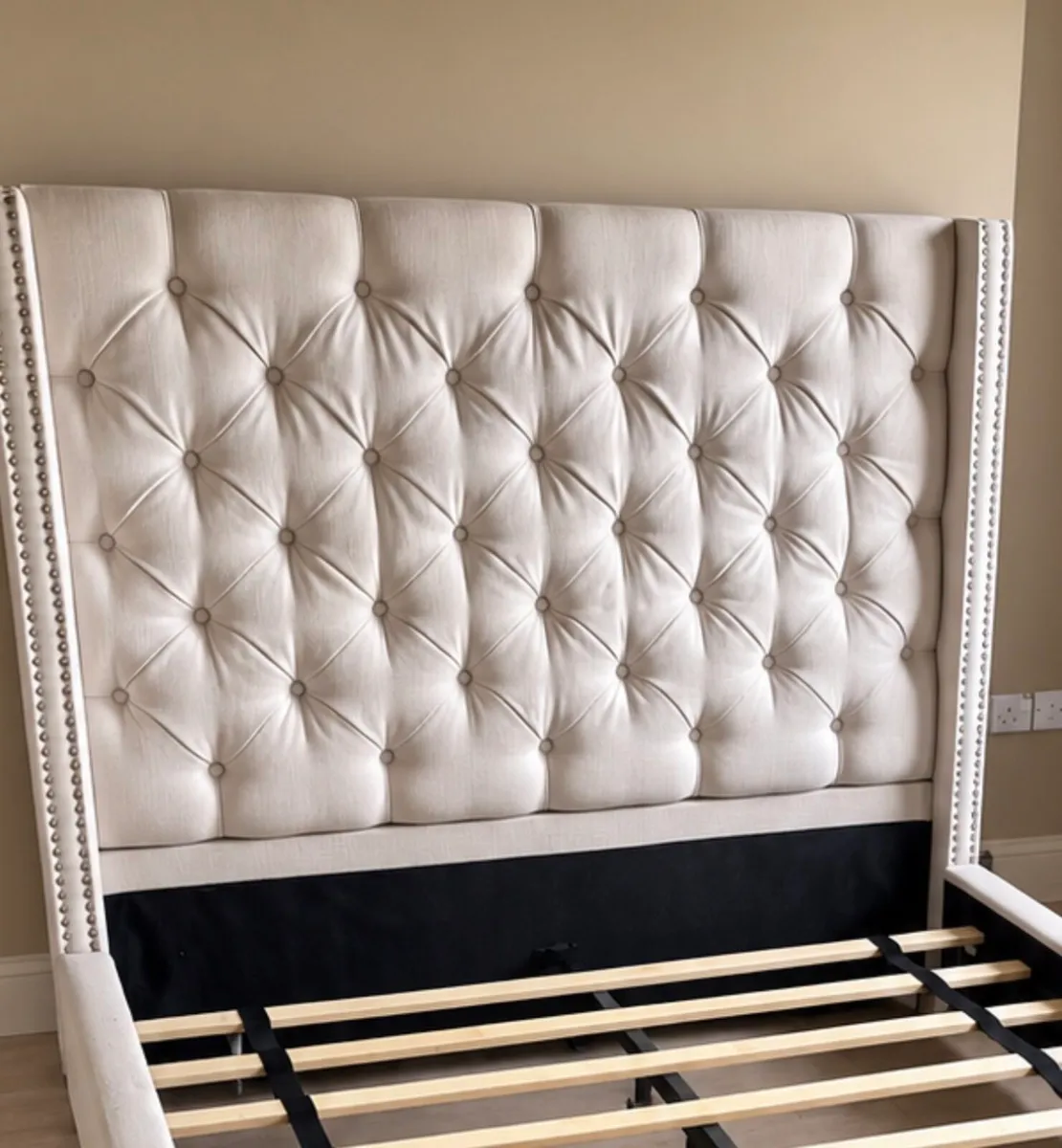 5ft Juliana Bed frame from Diamond Furniture - Image 3