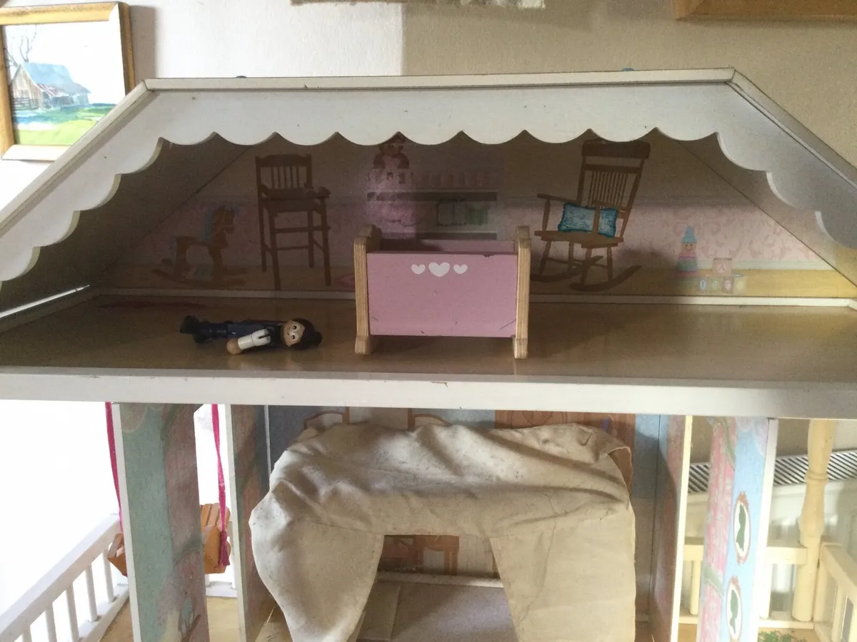Dolls House - Image 1