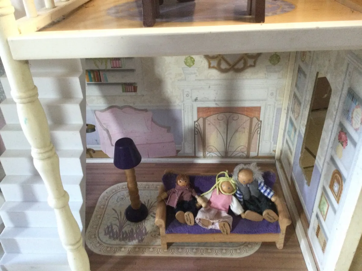 Dolls House - Image 3