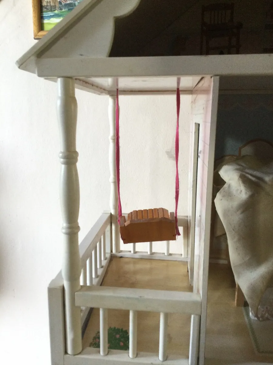 Dolls House - Image 2
