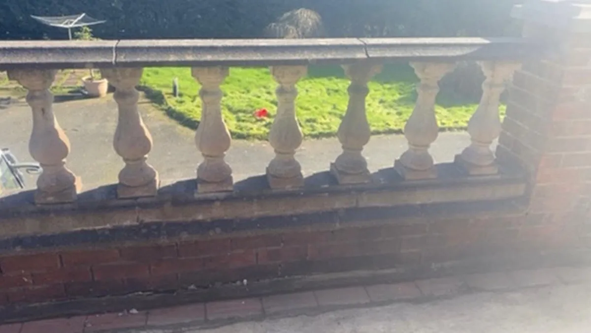 Stone balustrades - Image 1