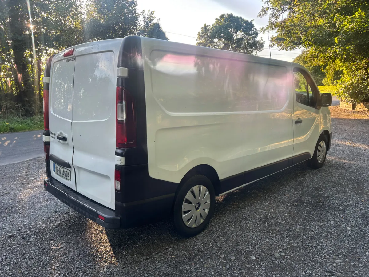 Renault Trafic lwb Service and Doe - Image 4