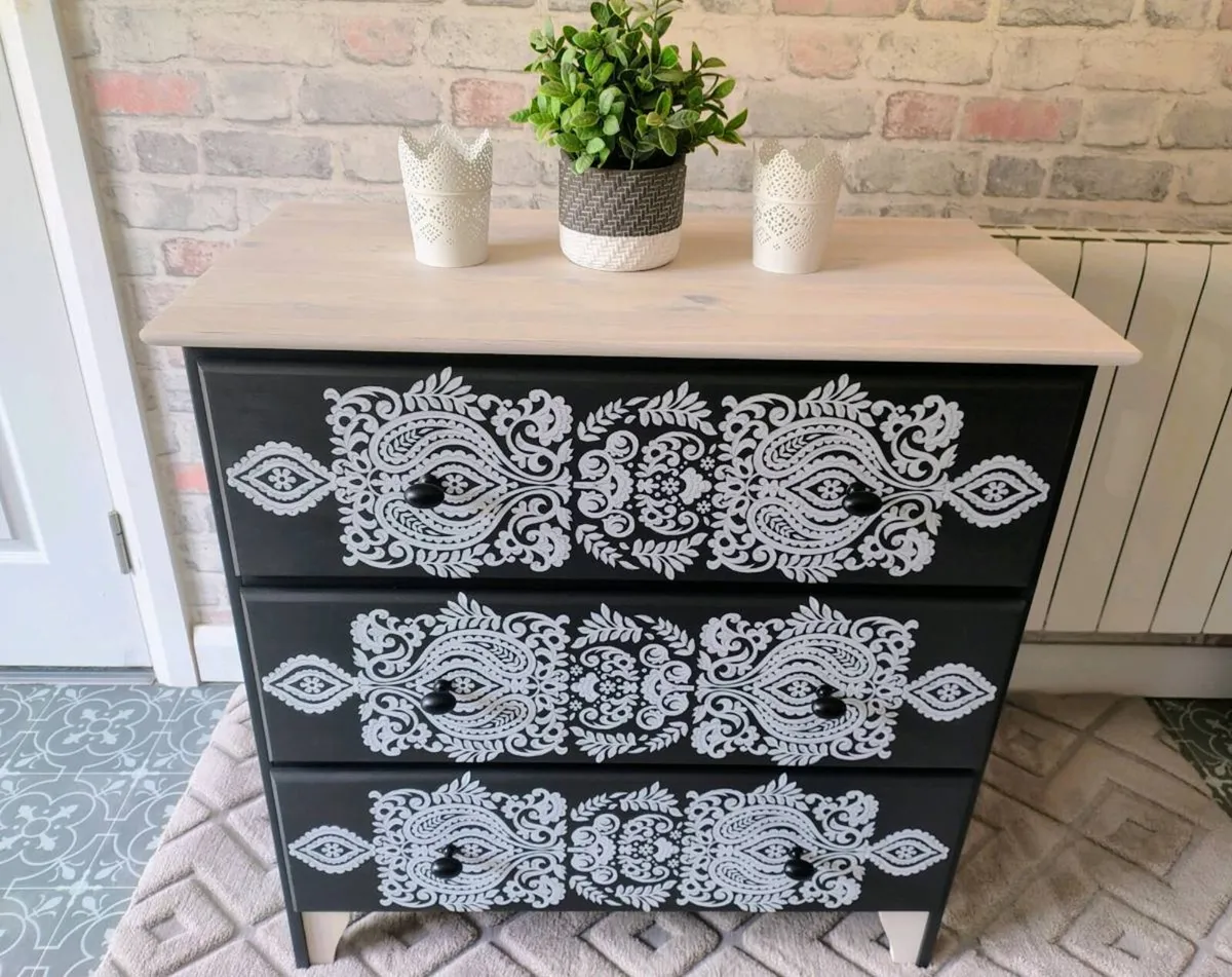 Chest of Drawers - Image 4