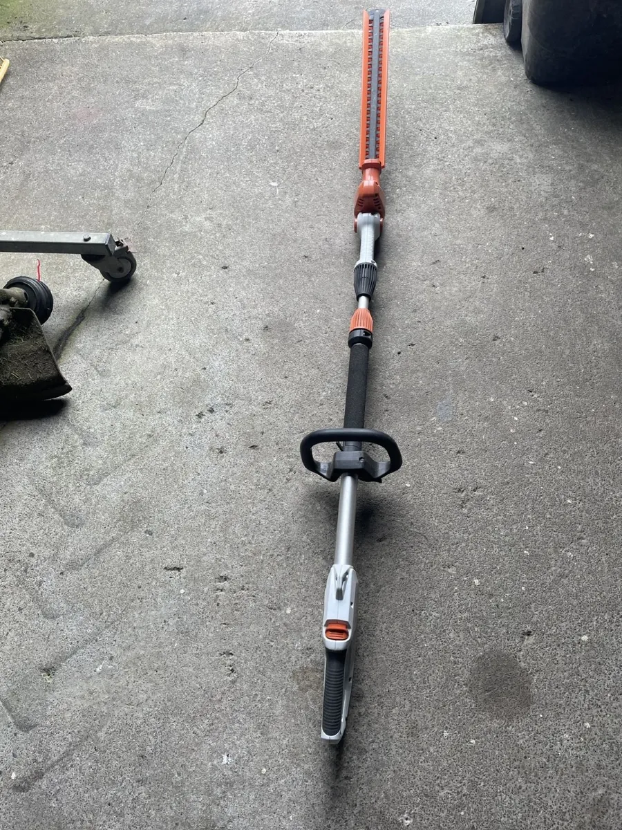 Hedge trimmer - Image 1