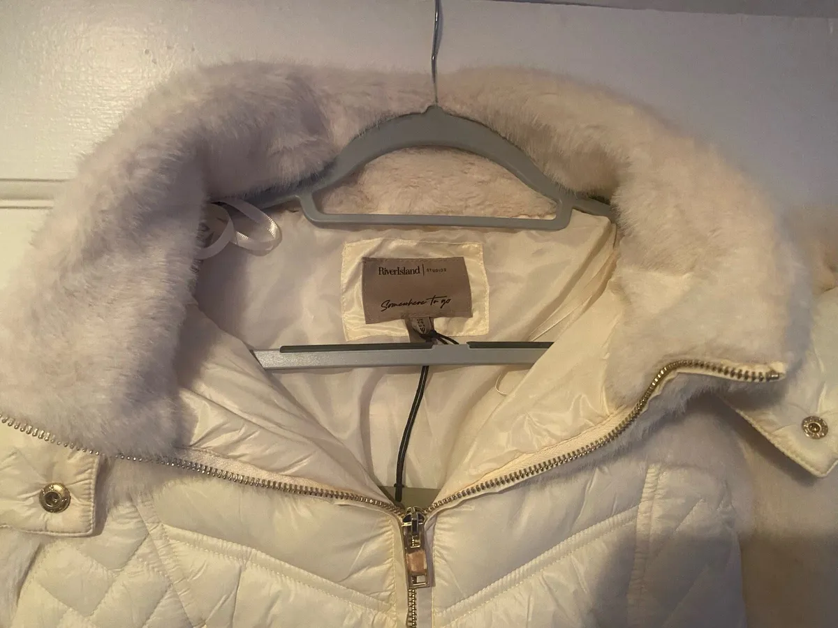 Brand new River Island coat - Never worn - Image 4