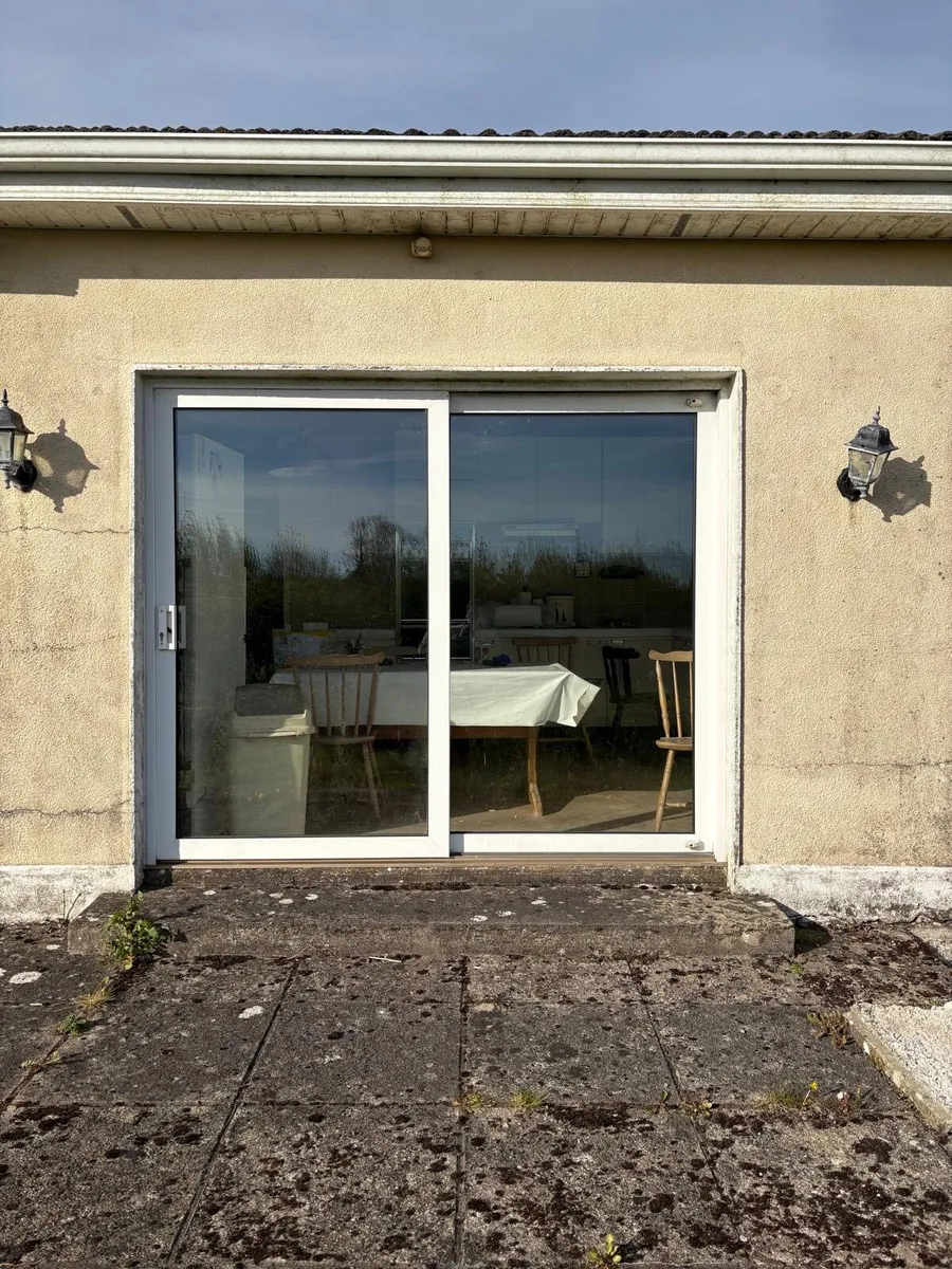 Patio door - Image 1