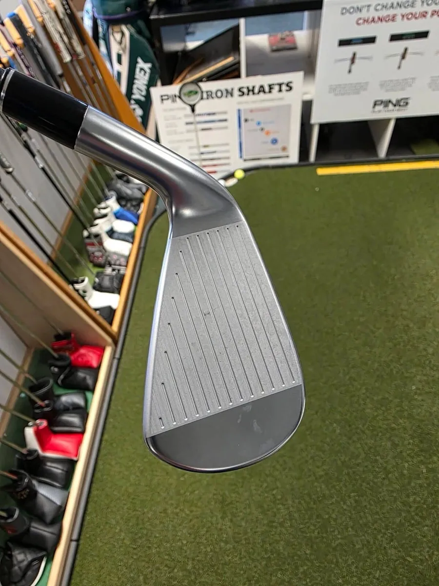 As New Srixon ZX Mark II Forged 3 Iron - Image 4