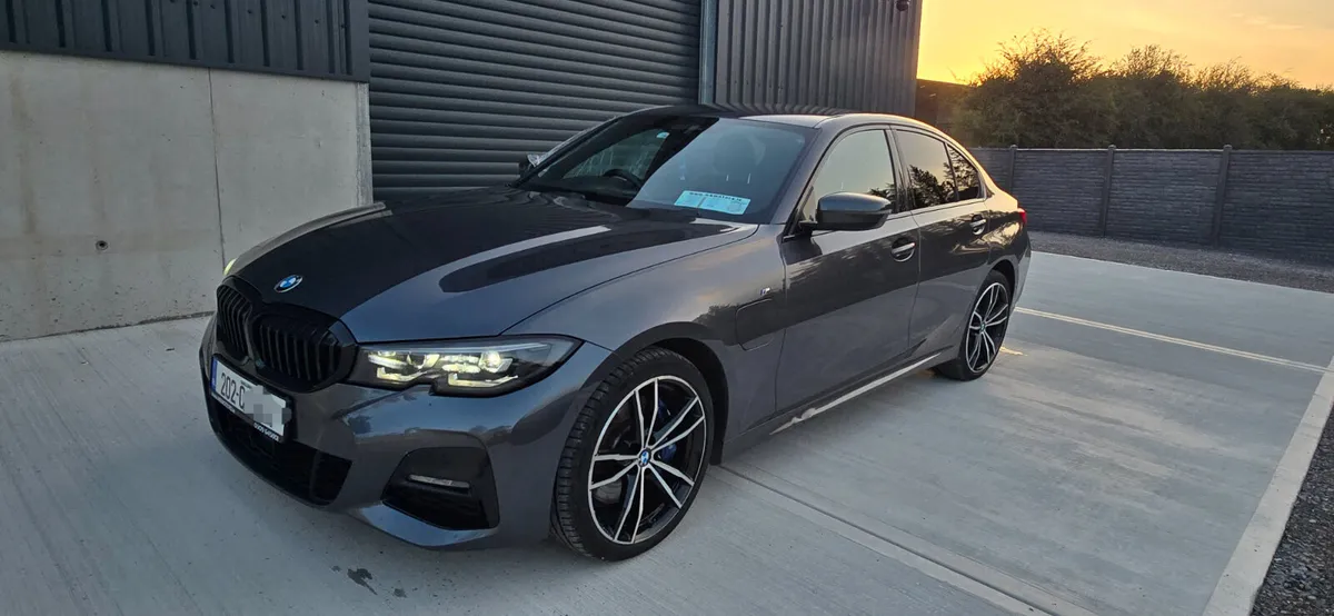 202 BMW 330E M-SPORT - Image 1