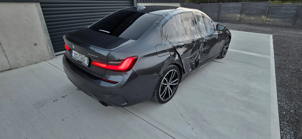 202 BMW 330E M-SPORT - Image 3