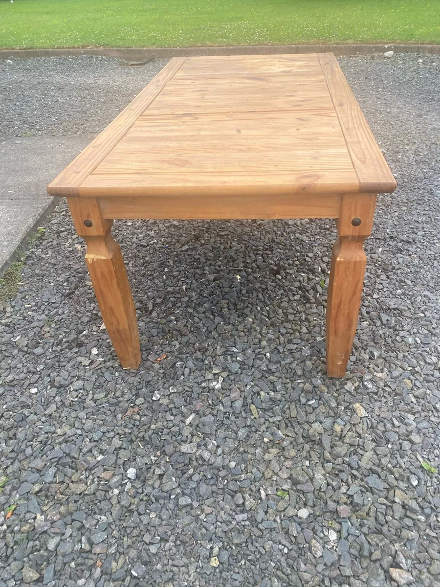Kitchen table - Image 3