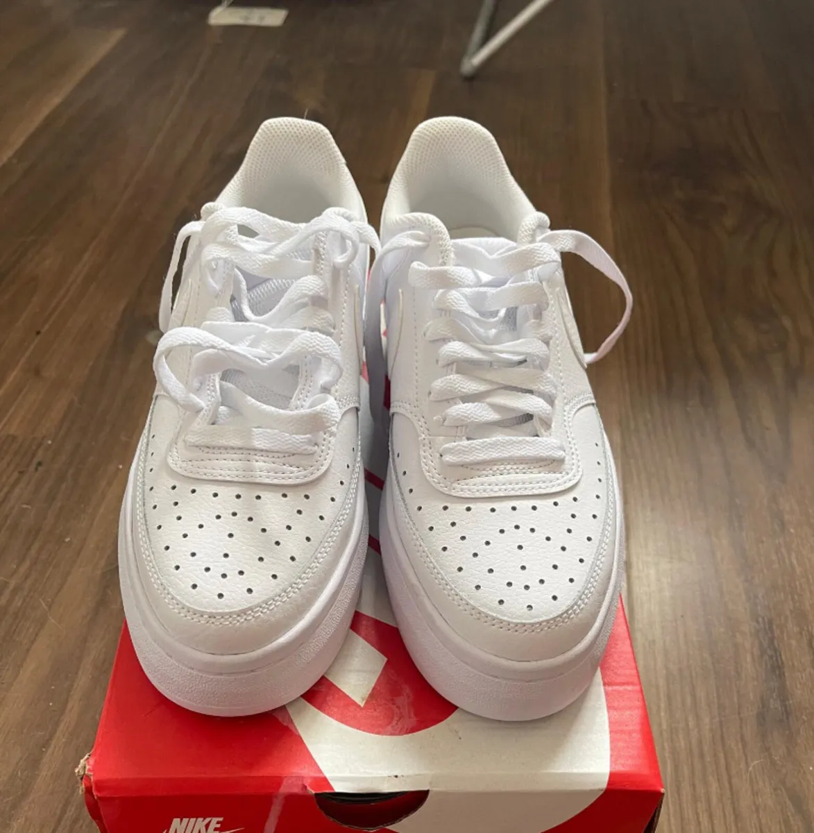 Brand new Ladies Nike White Runners - Image 1