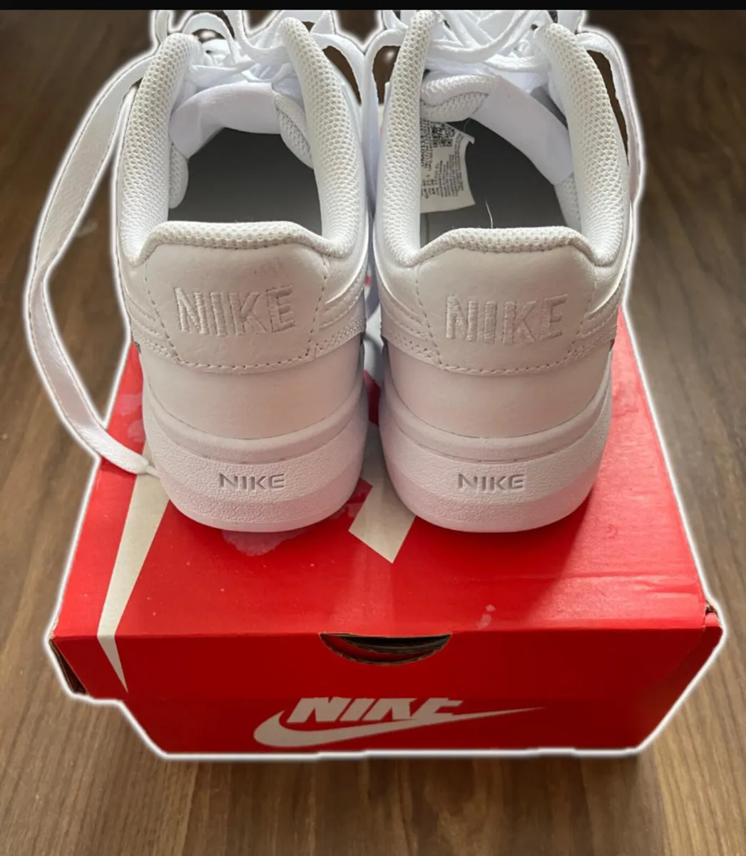 Brand new Ladies Nike White Runners - Image 2