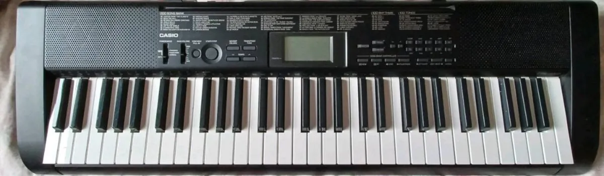 Casio Keyboard - Image 1