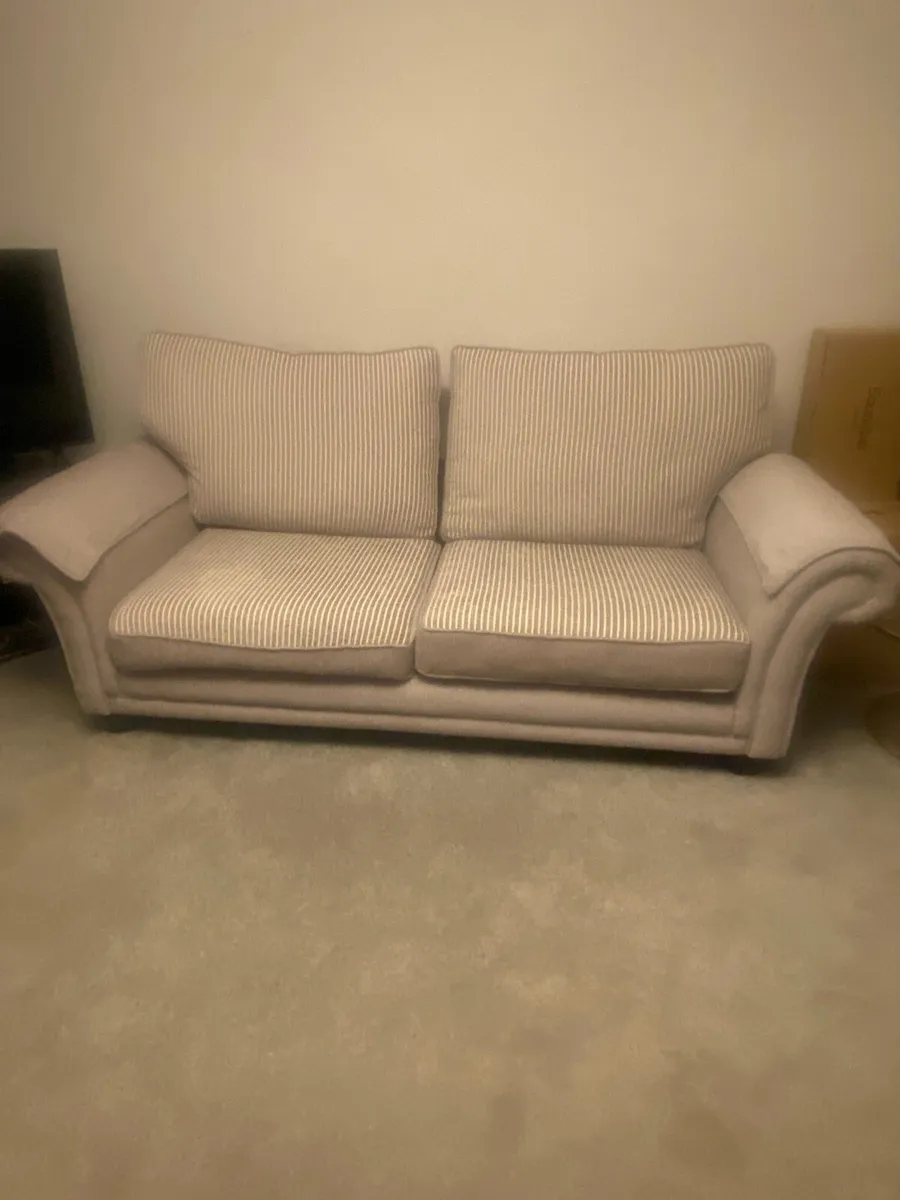 3 seater and 2 seater couch - Image 3