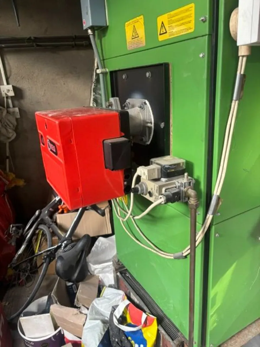 Gas Burner - Image 1