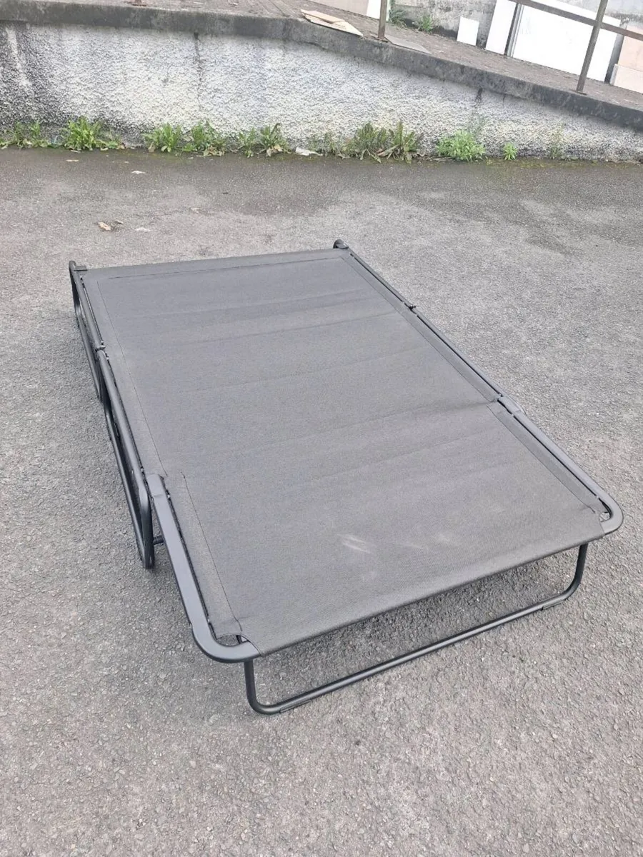 Sofa - Image 4