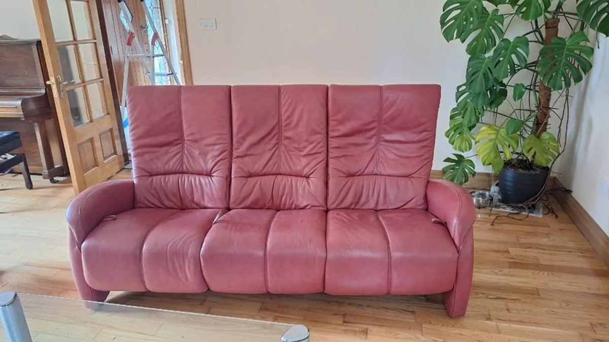 3 seater couch and foot stool - Image 1