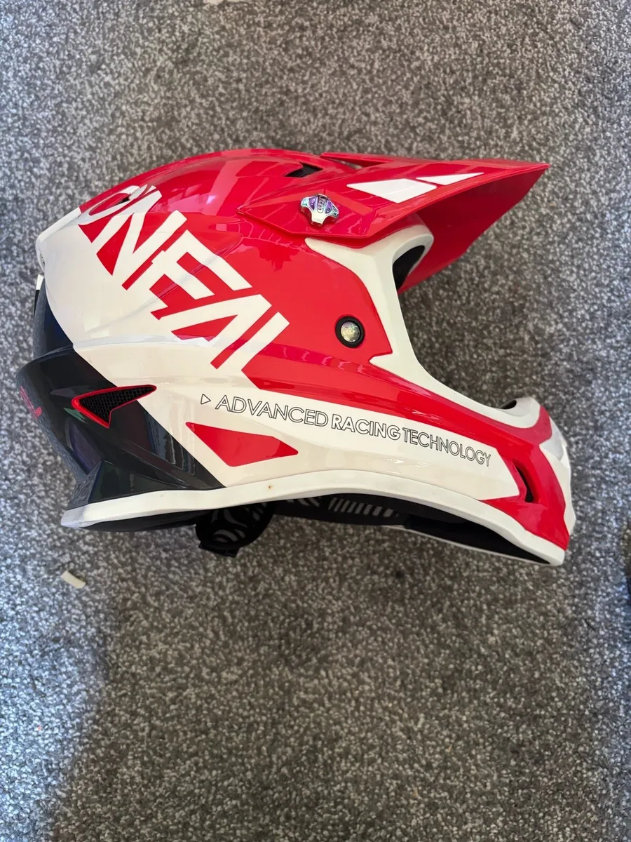 Bike helmet - Image 3