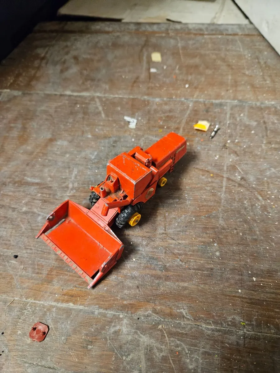 Matchbox Lesney Case Combine Harvester - Image 1