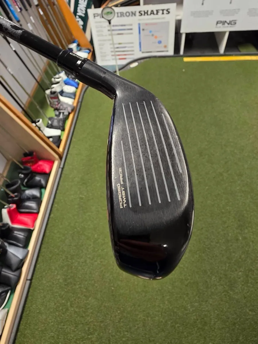 Taylormade Sim2 Plus 3 Hybrid - Image 4