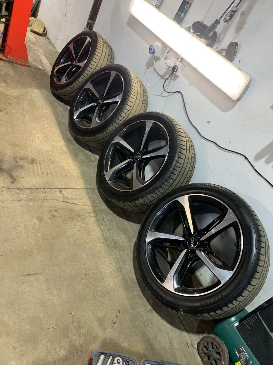 Audi Q7 21” alloys+tyres - Image 1