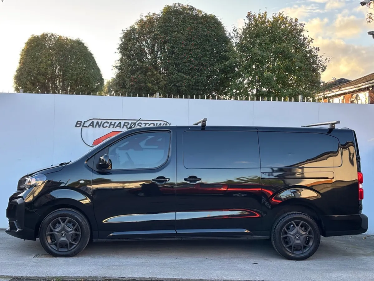 Opel Vivaro SPORTIVE TWIN SLIDING VAT Q - Image 2