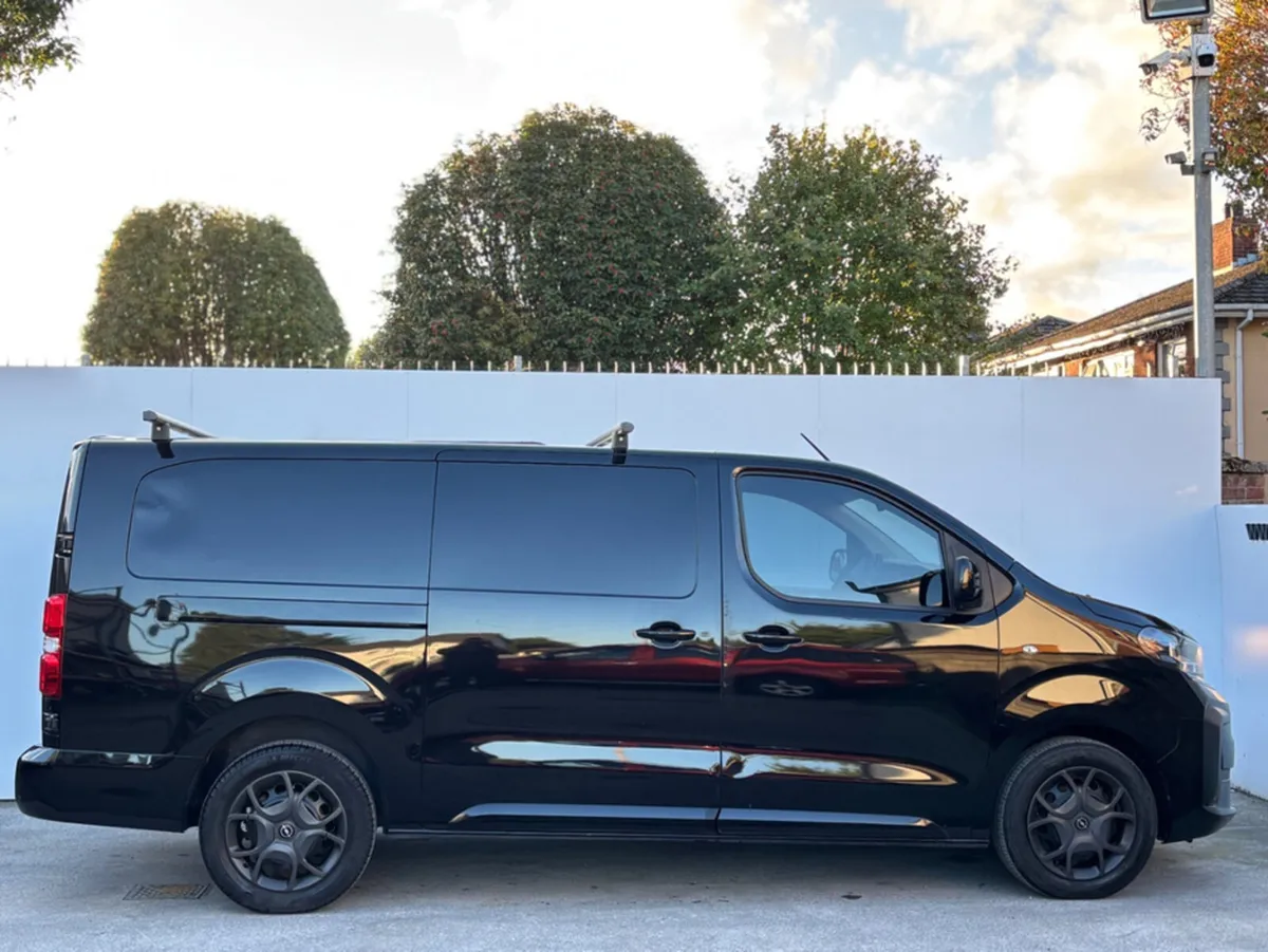 Opel Vivaro SPORTIVE TWIN SLIDING VAT Q - Image 3