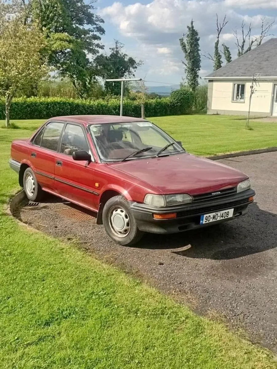 1990 Toyota Corolla 1.3 Petrol Brown Logbook - Image 1