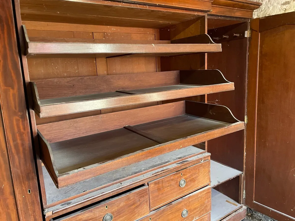 Vintage Wardrobe - Image 2
