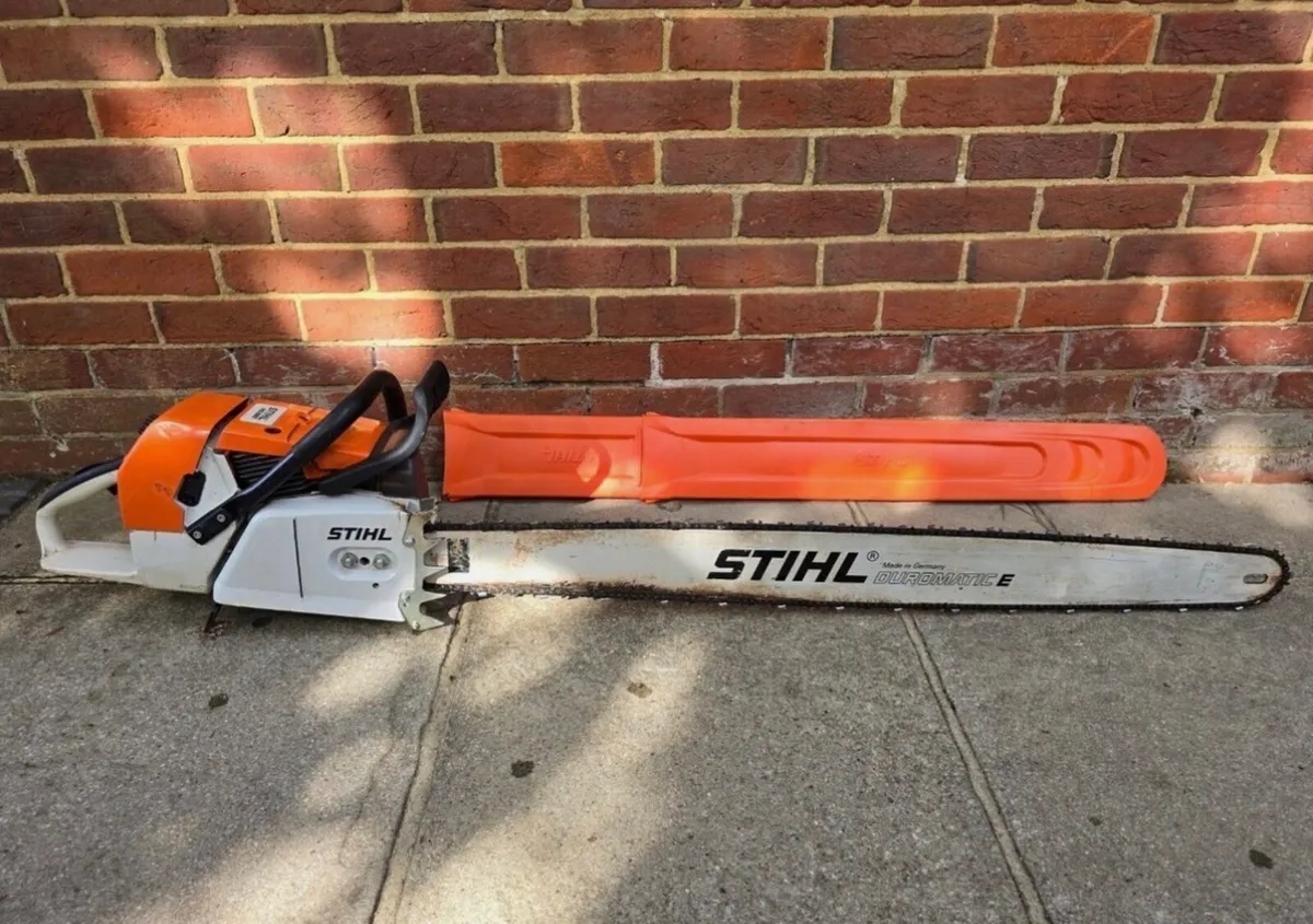 Stihl MS880 chainsaw - Image 1