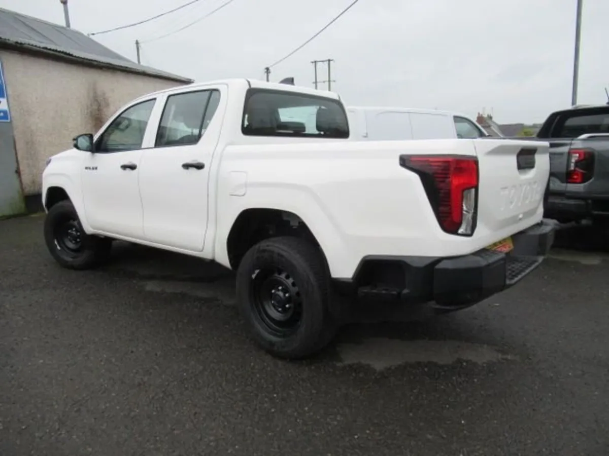 2.8 Active NEW MODEL 4dr Auto 205 BHP - Image 2