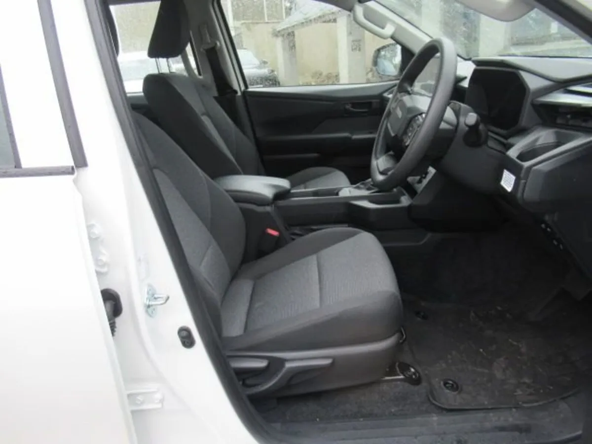 2.8 Active NEW MODEL 4dr Auto 205 BHP - Image 3