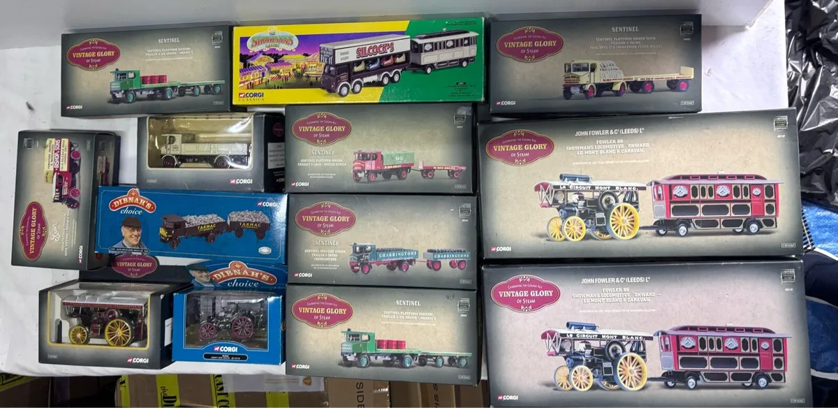 Toy Model Auction - Image 3