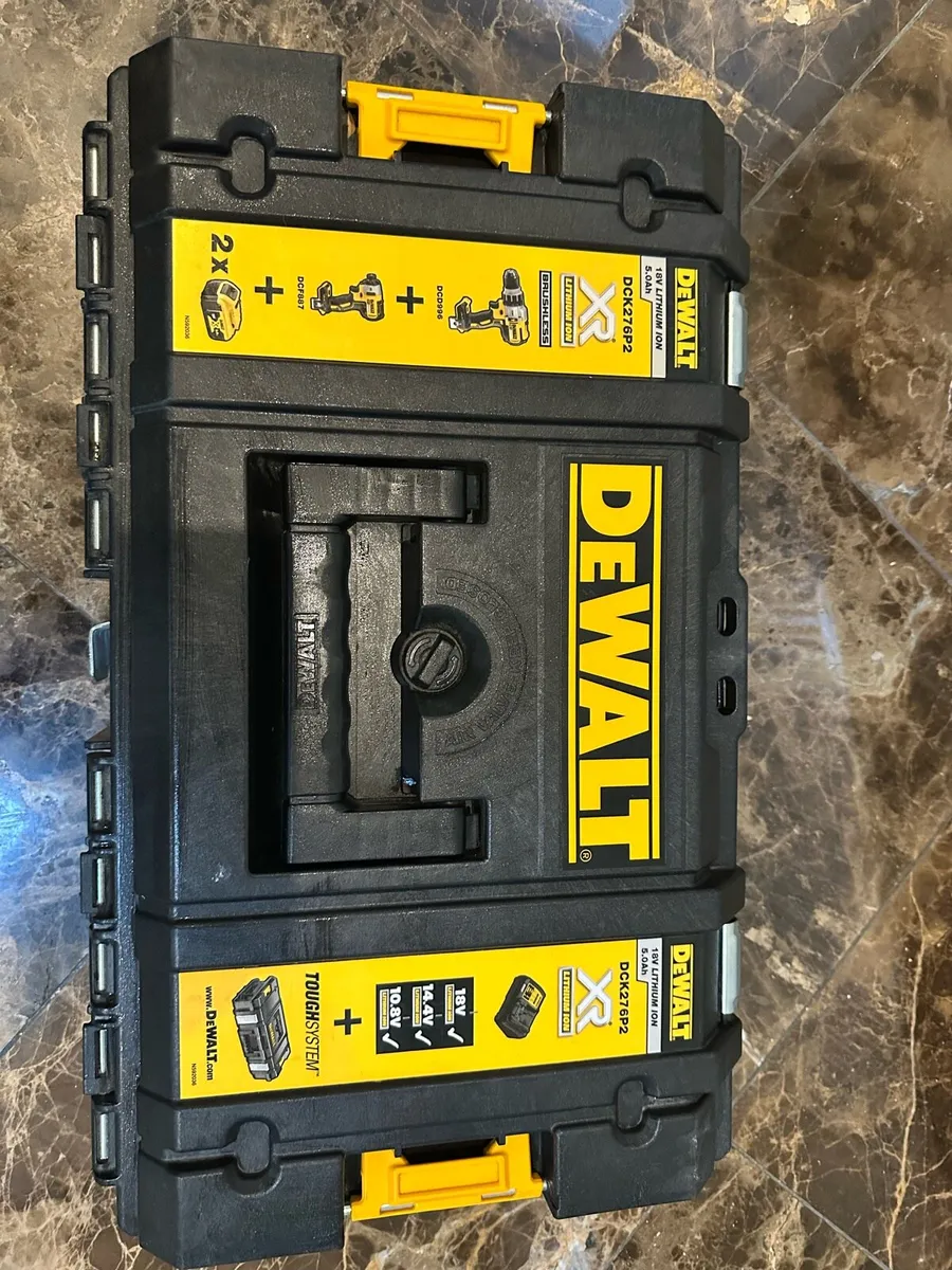 DeWalt DCK276P2 18V XR Brushless Twin Kit + extras - Image 1
