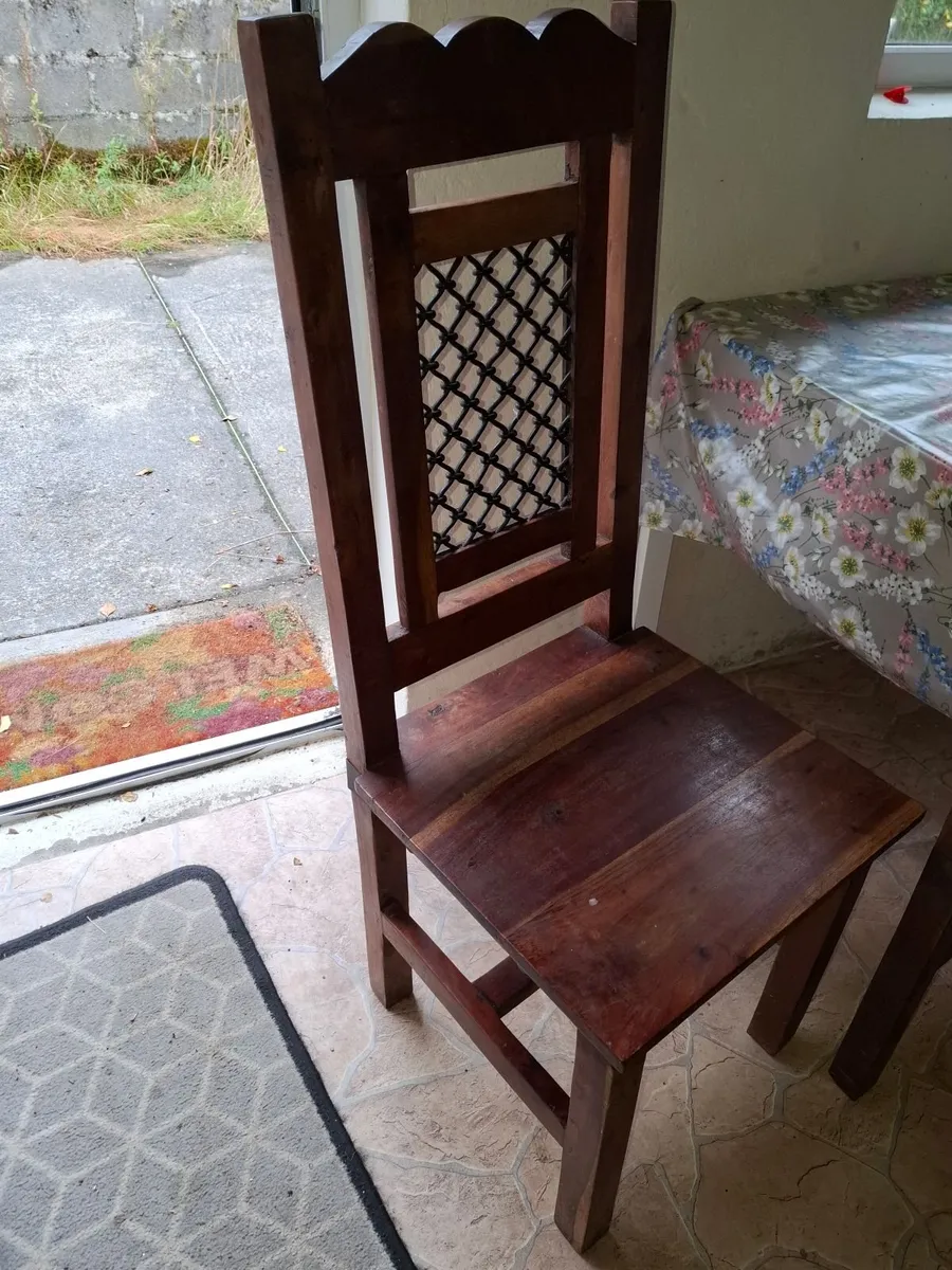 Dining room chairs - Image 1