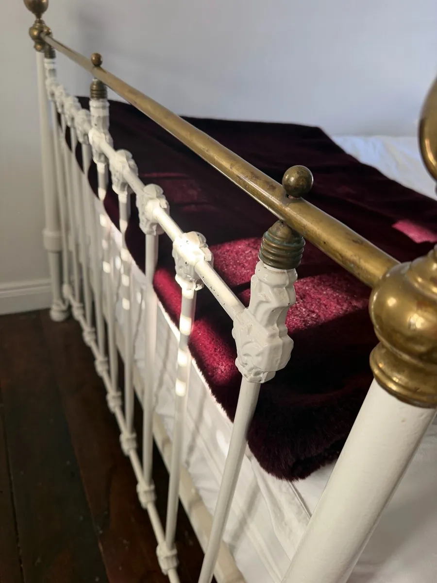 19th Century Antique bed - Image 4
