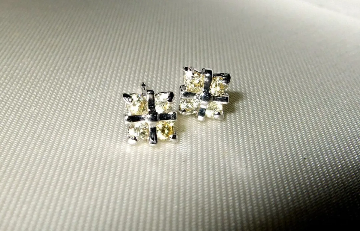 Vintage Hallmarked  Silver & Sapphire Earrings - Image 2