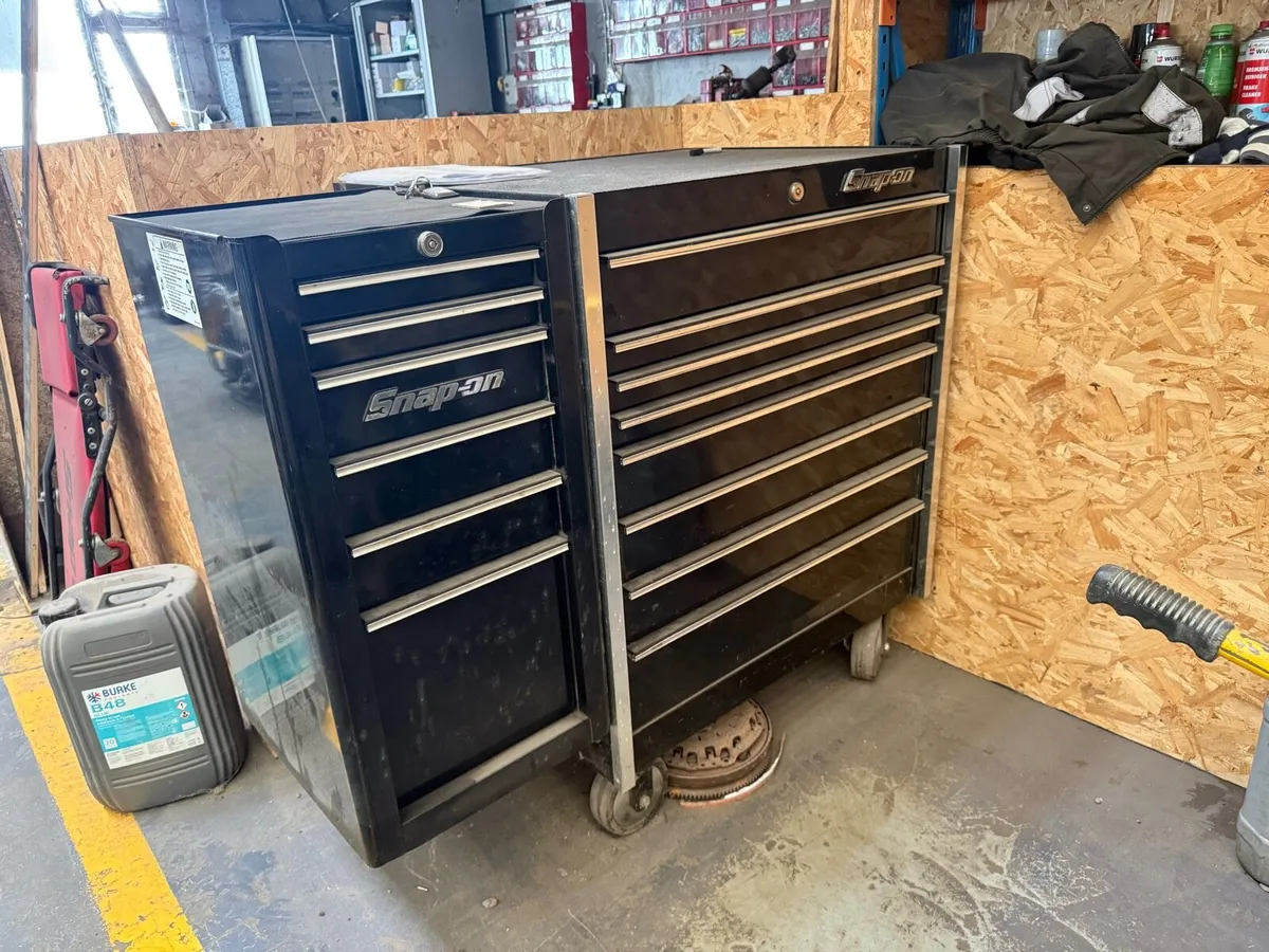 Snap on tool box for sale - Image 1